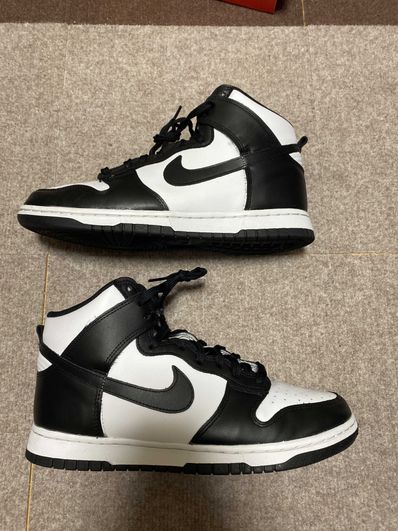 Nike Dunk High "Black and White"