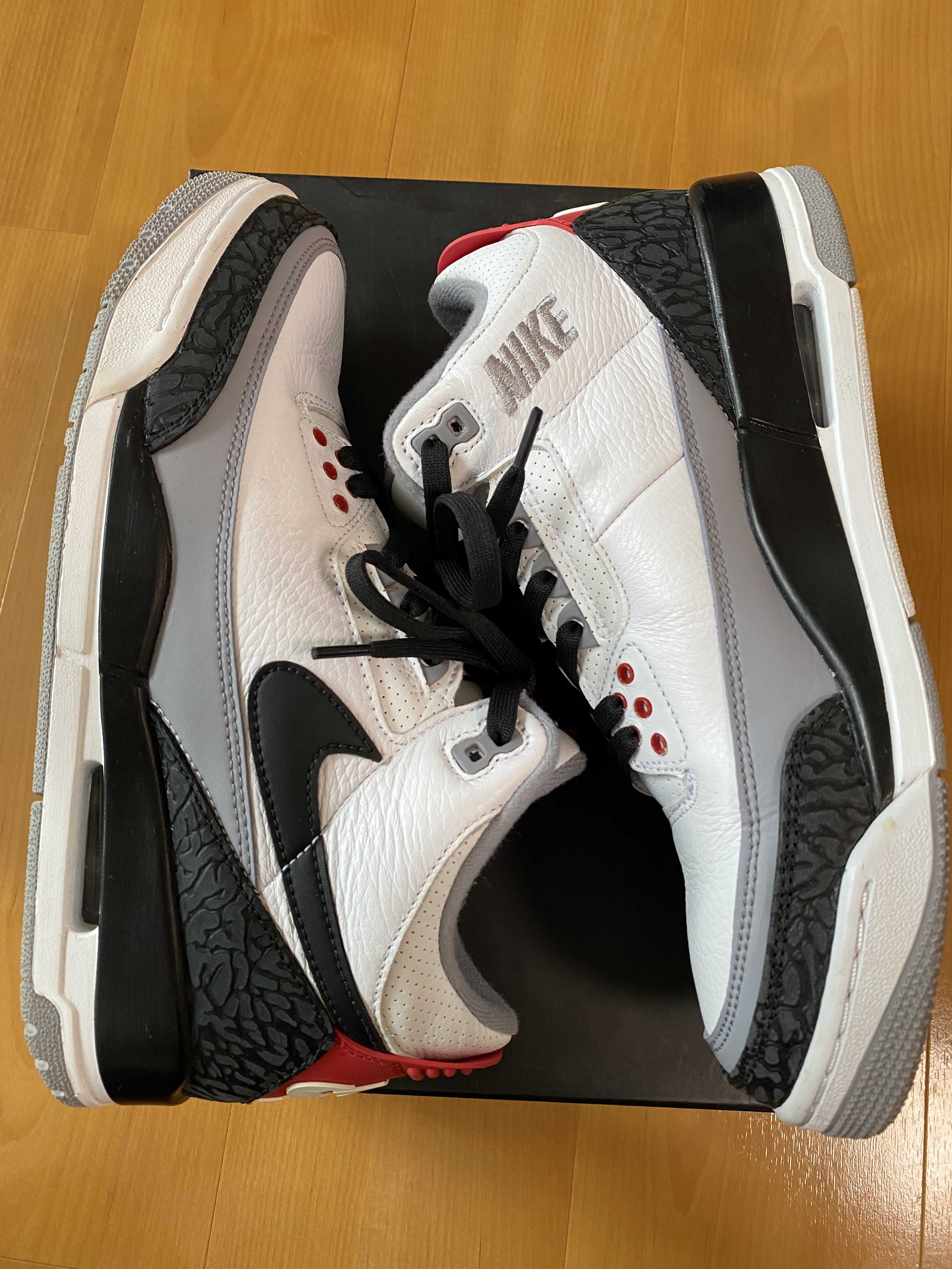Nike Air Jordan 3 Retro "Tinker Hatfield"