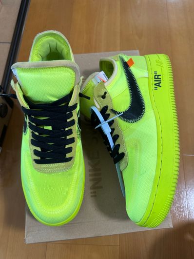 Off-White × Nike Air Force 1 Low "Volt"