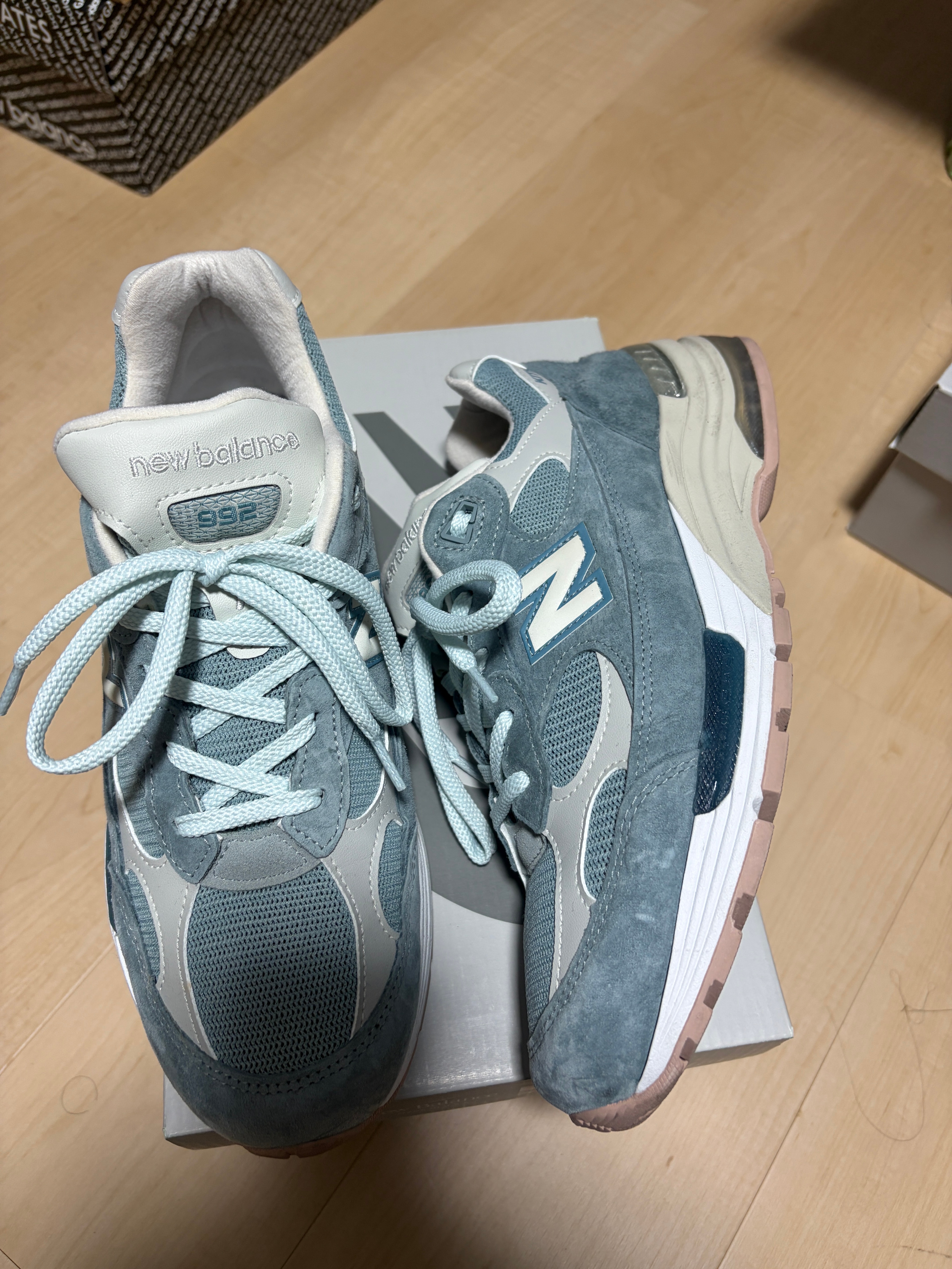 KITH × New Balance 992 "Aegean Blue/Shadow Gray"