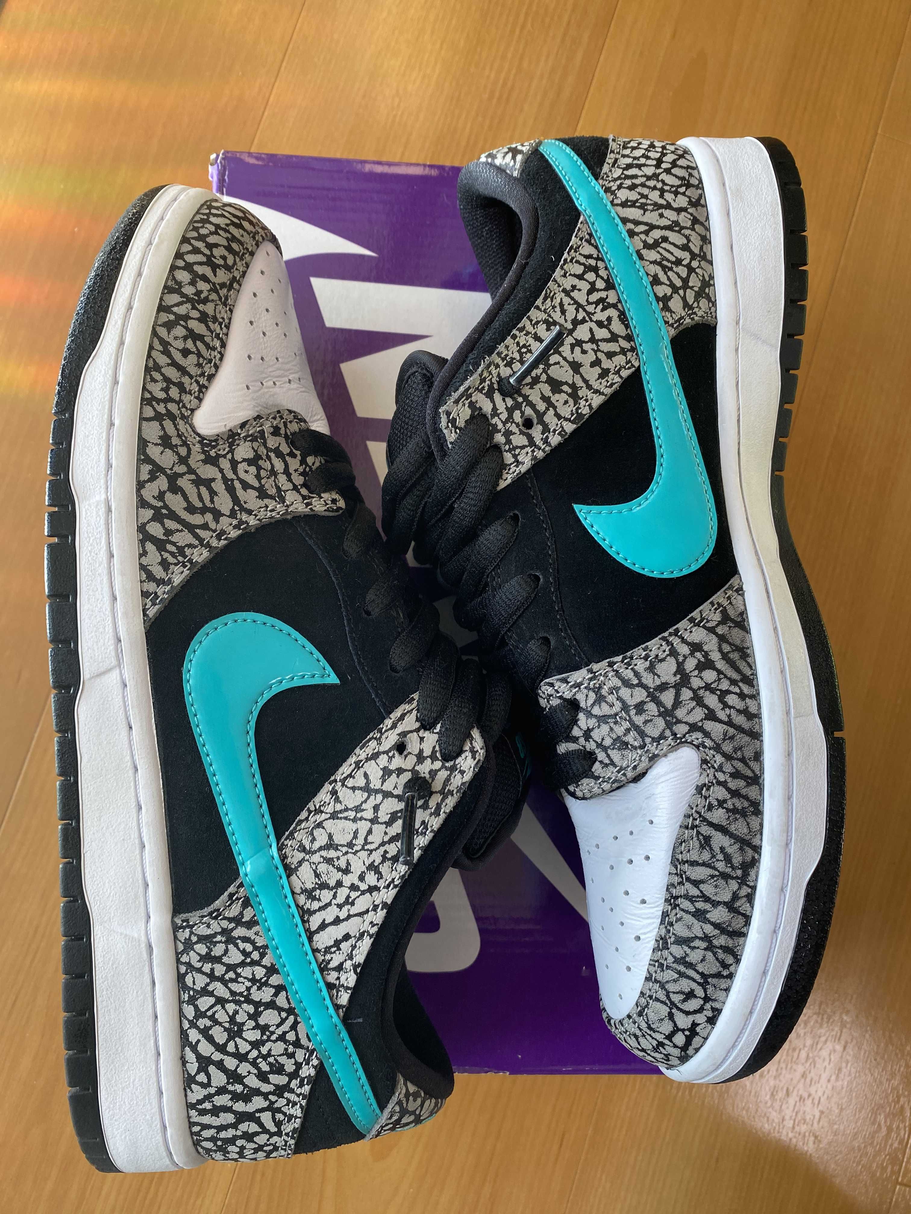 Nike SB Dunk Low "Elephant/Safari"