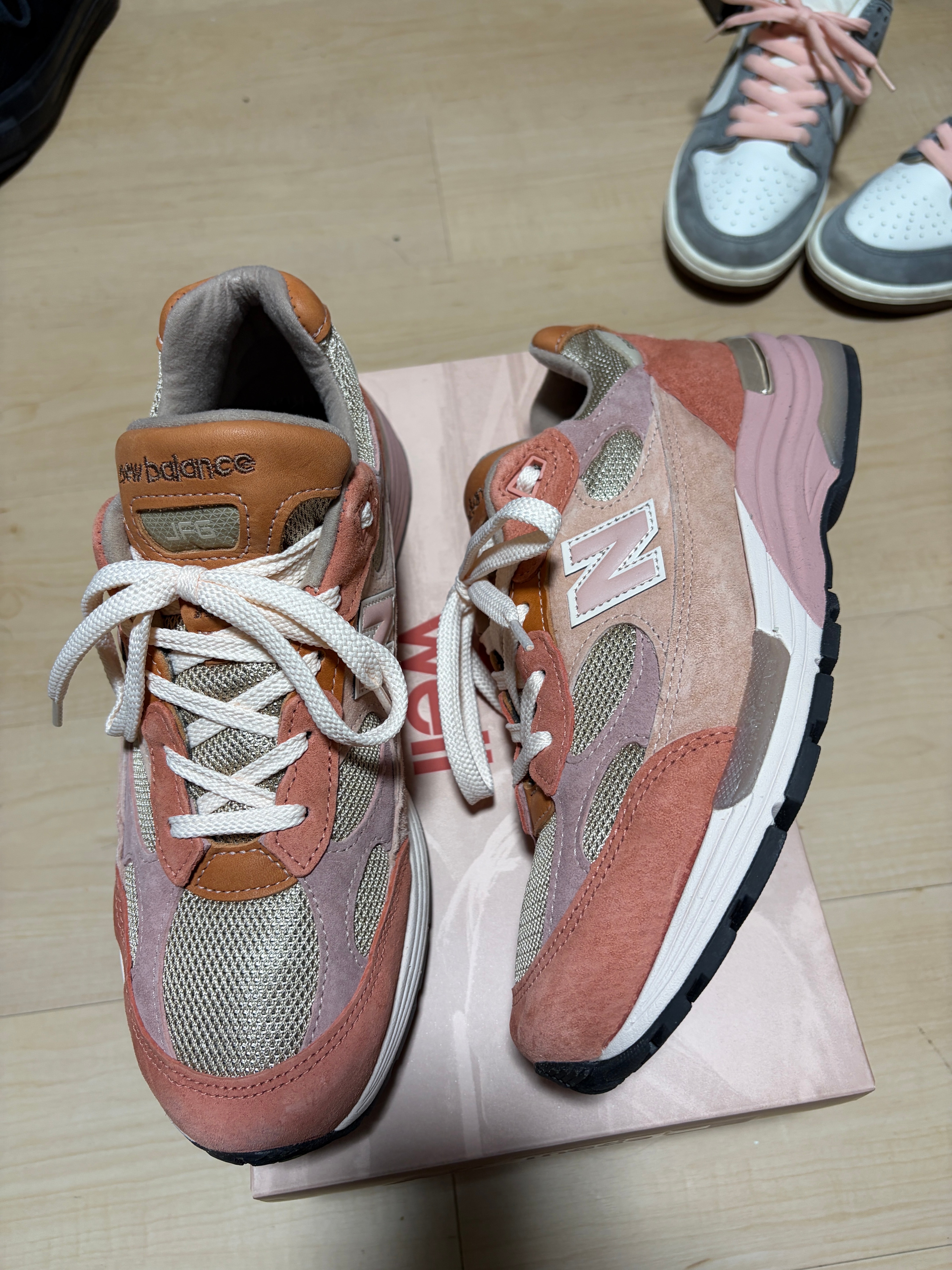 Joe Freshgoods × New Balance 992 "Rose Smoke/Misty Rose"