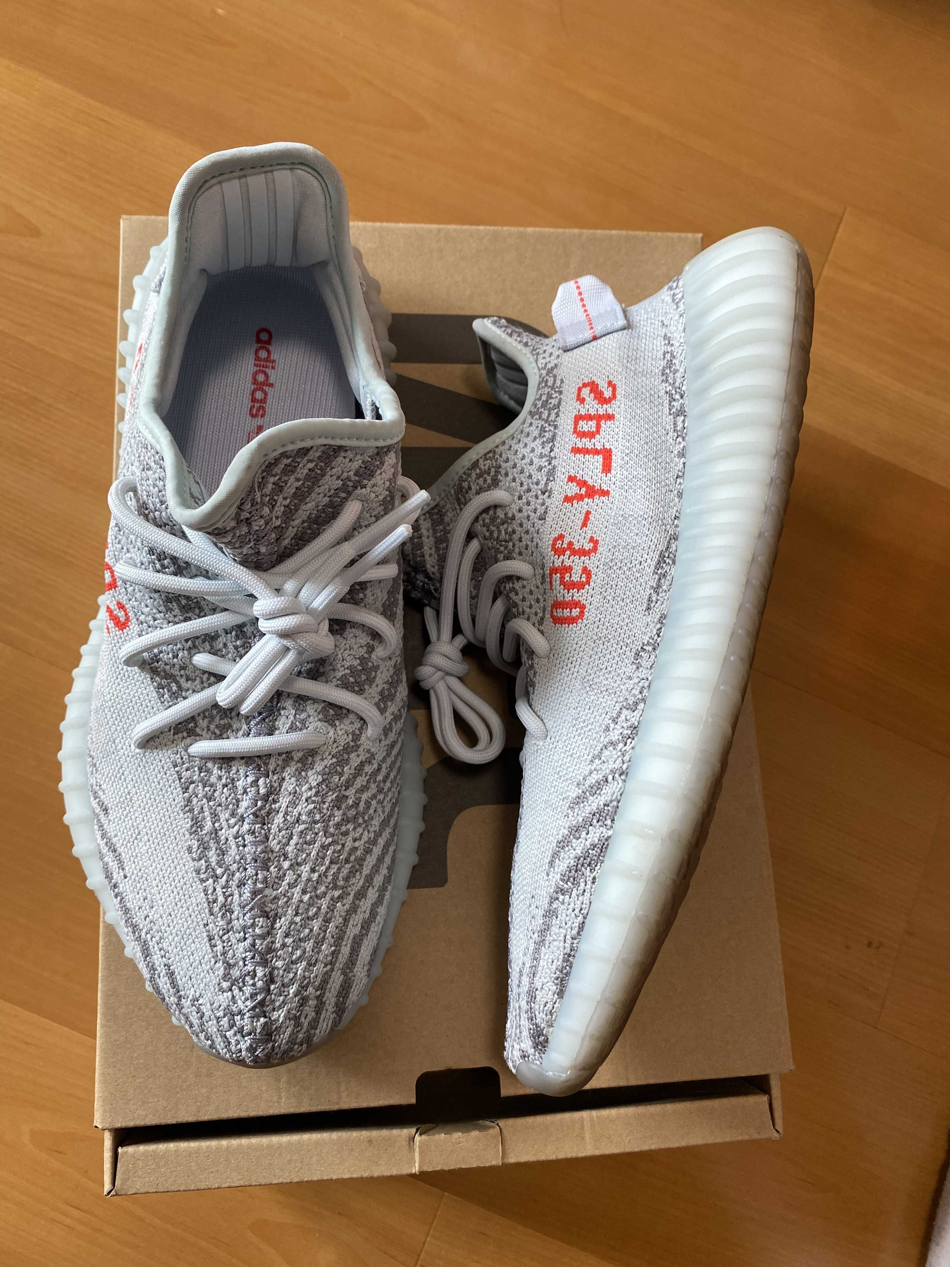 adidas YEEZY Boost 350 V2 "Blue Tint"