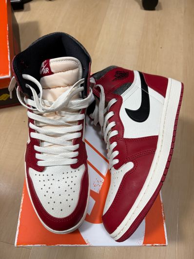 Nike Air Jordan 1 High OG "Lost & Found/Chicago"