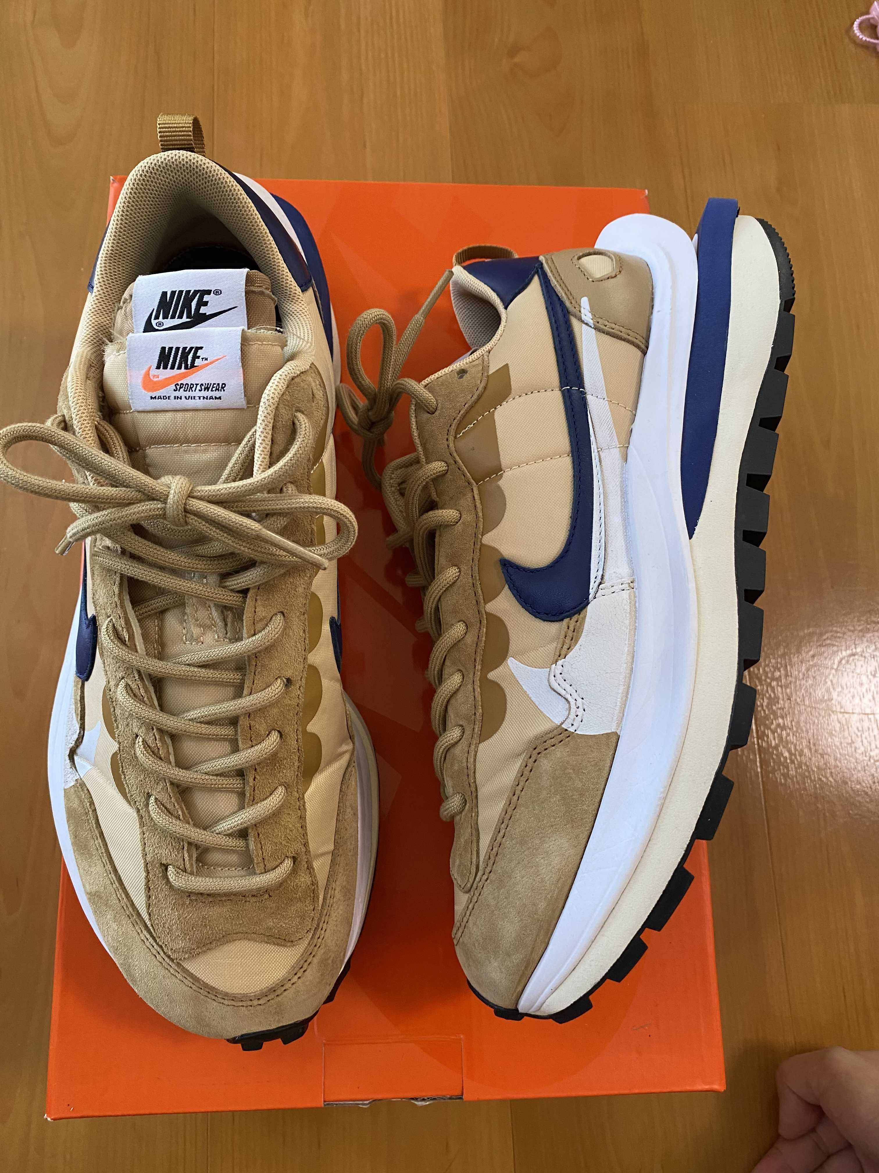 Sacai × Nike Vapor Waffle "Sesame And Blue Void"