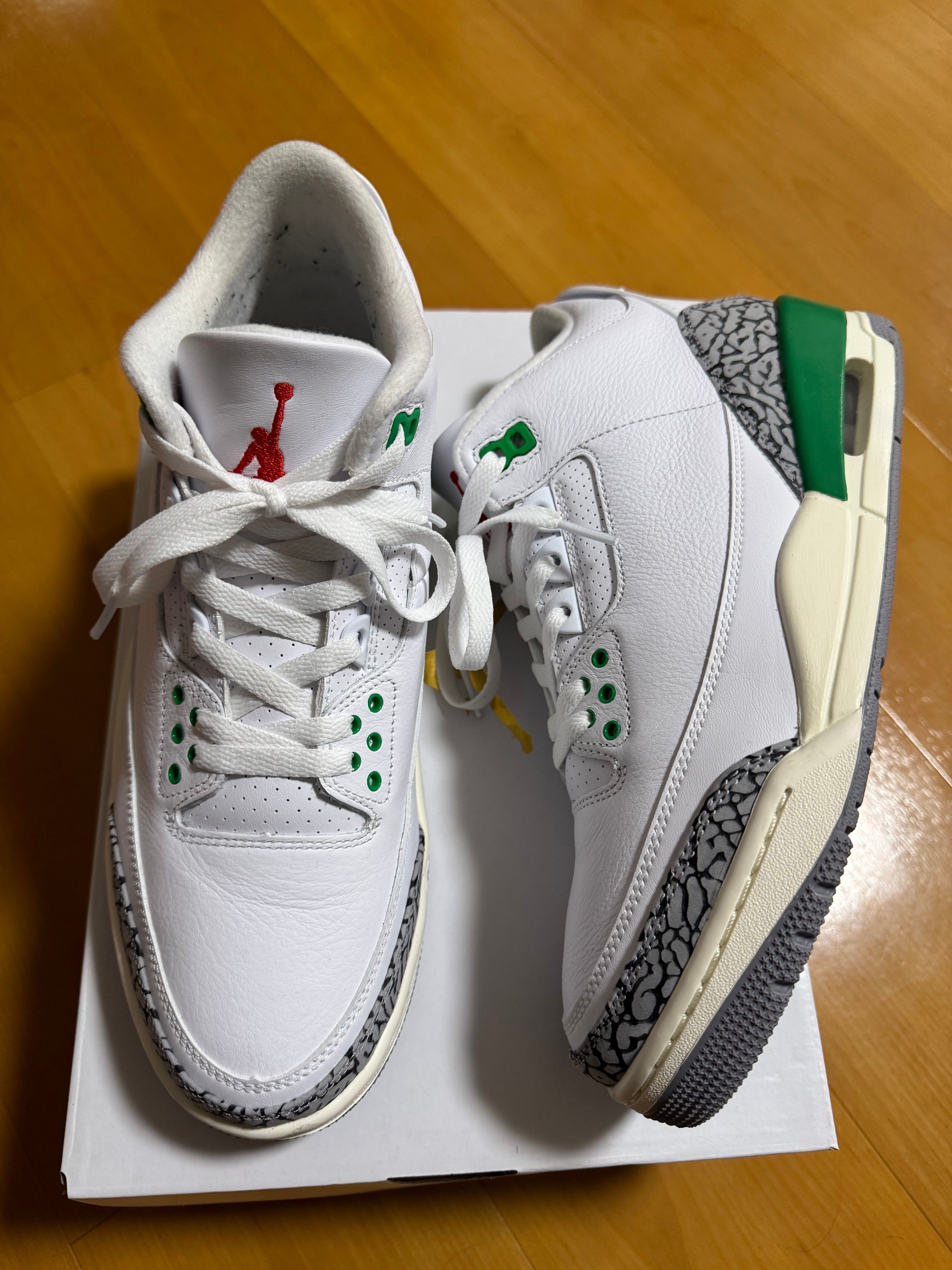 Nike Women's Air Jordan 3 Retro "Lucky Green"