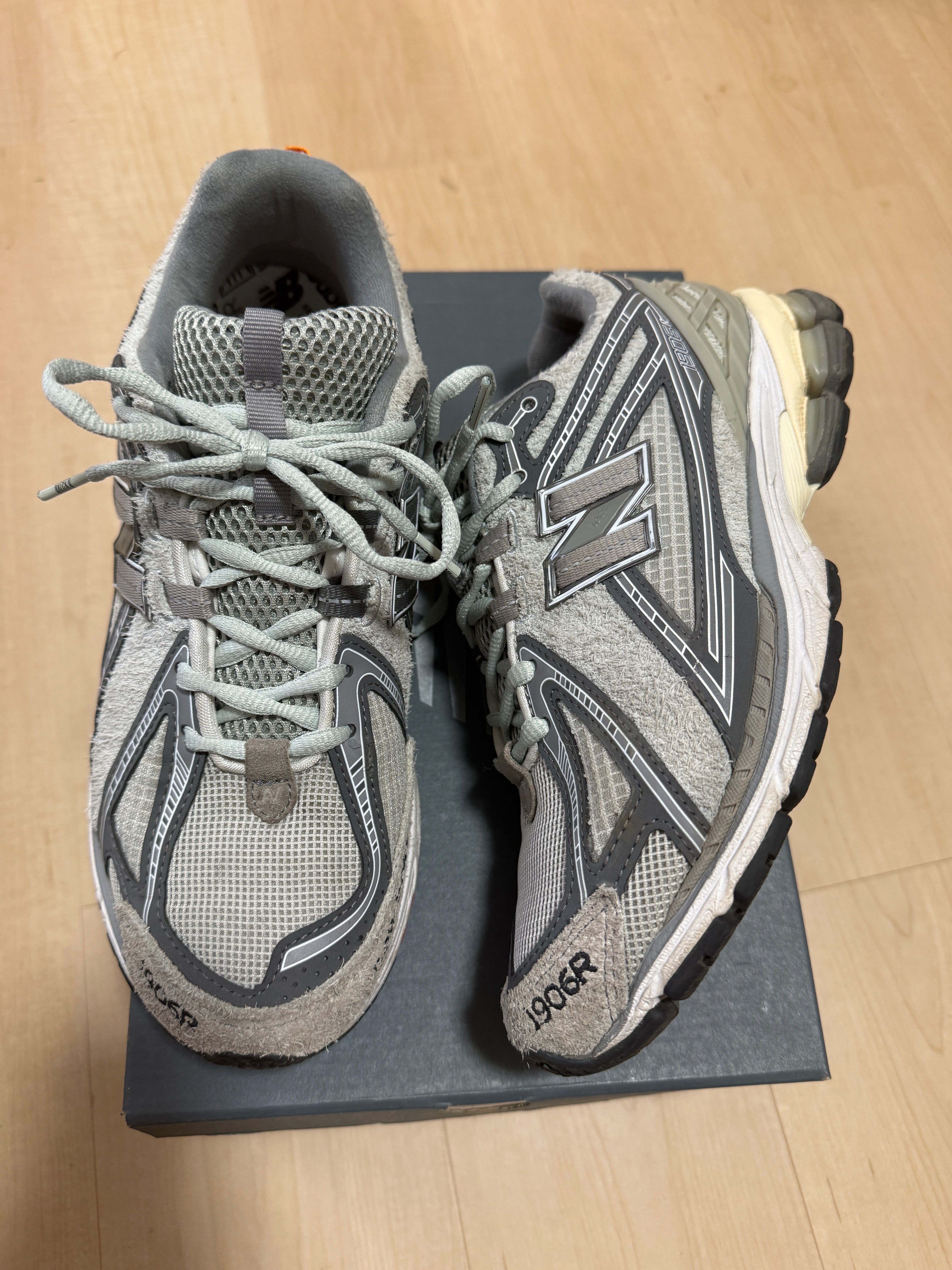 N.HOOLYWOOD × INVINCIBLE × New Balance 1906R "Gray"