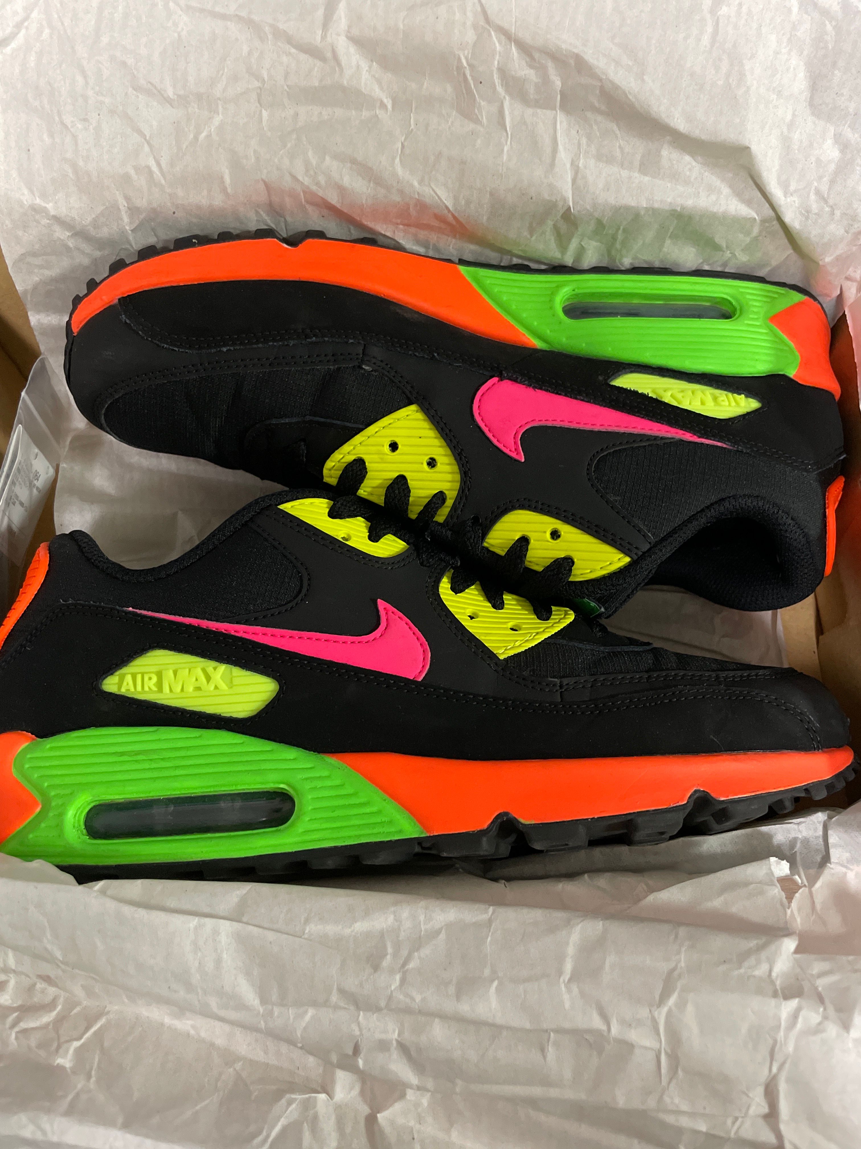 NIKE AIR MAX 90 "TOKYO NEON"