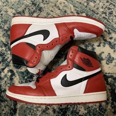 Nike Air Jordan 1 Retro High "Chicago" (2015)