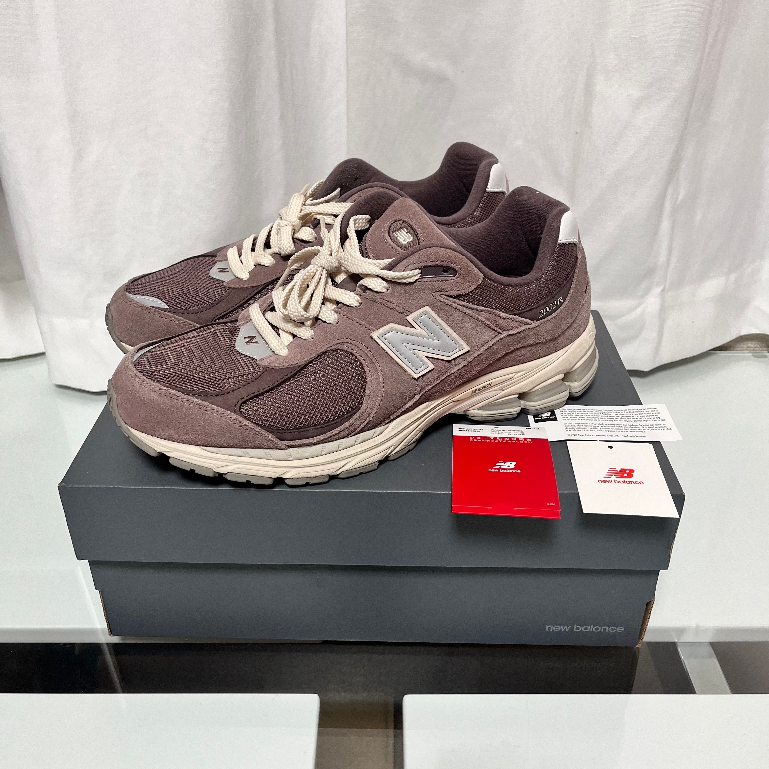 New Balance 2002R "Black Fig"