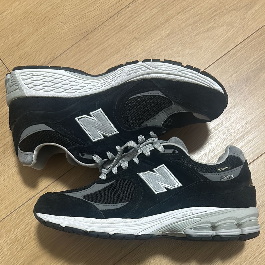 New Balance 2002R GORE-TEX "Black/Gray"