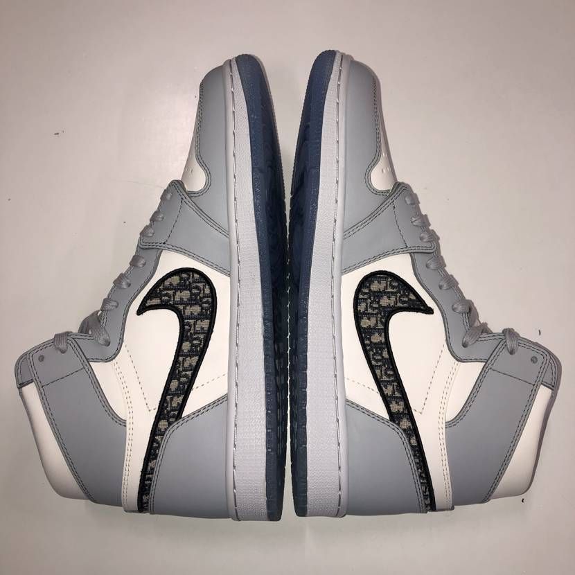 Dior × Nike Air Jordan 1 High OG "DIOR"