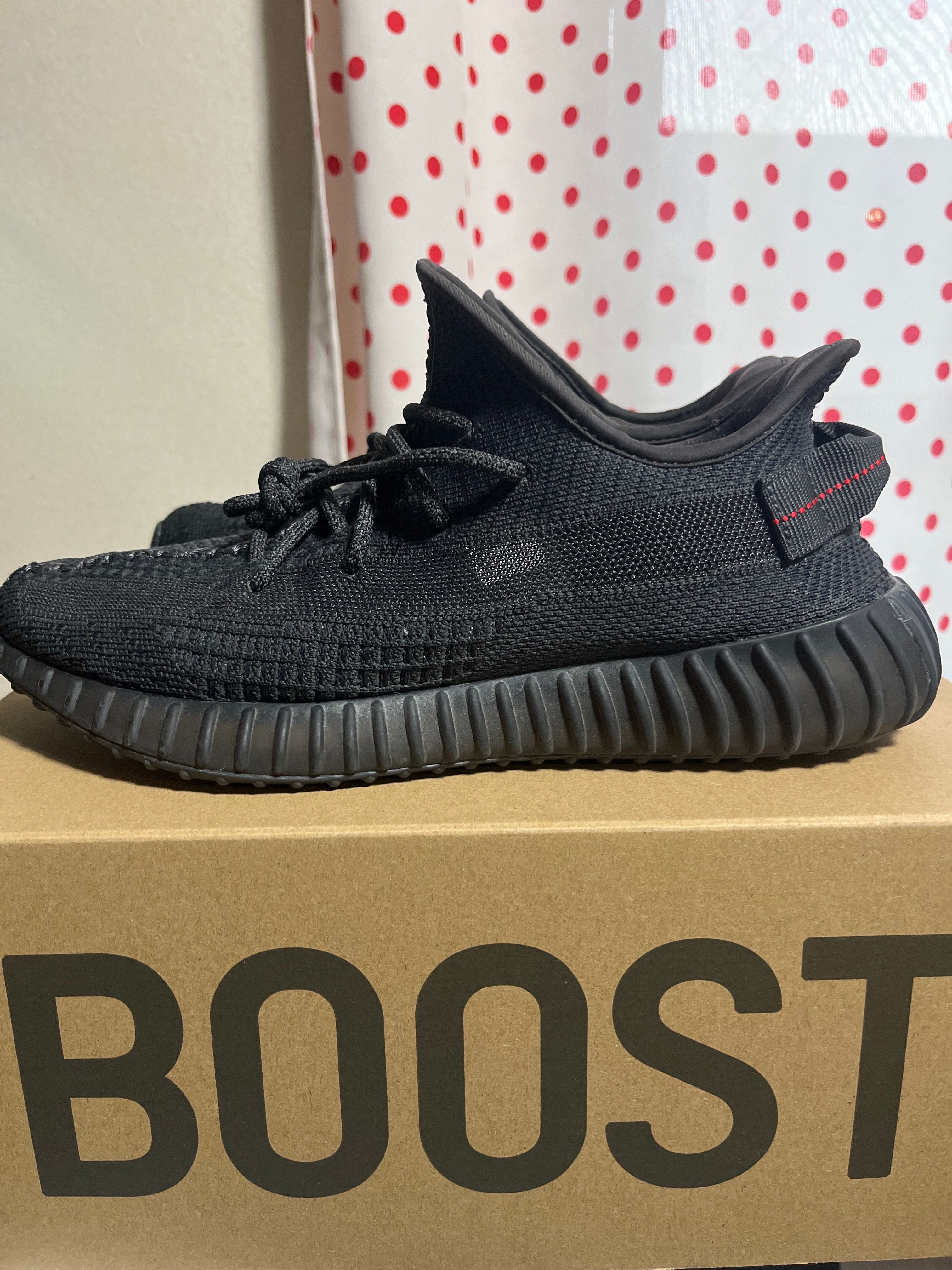 adidas YEEZY Boost 350 V2 "Black"