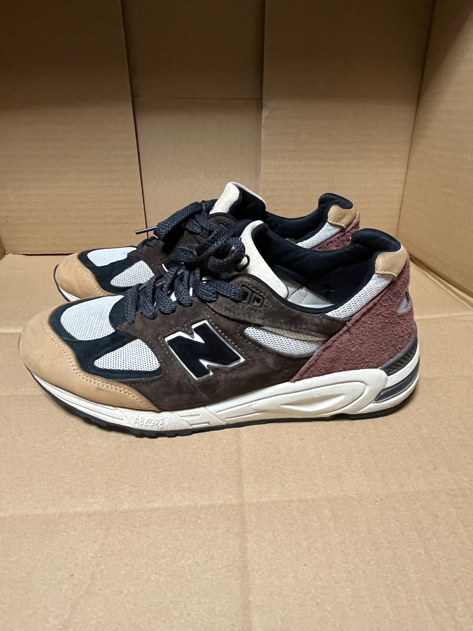 New Balance 990V2 "Brown and Tan"