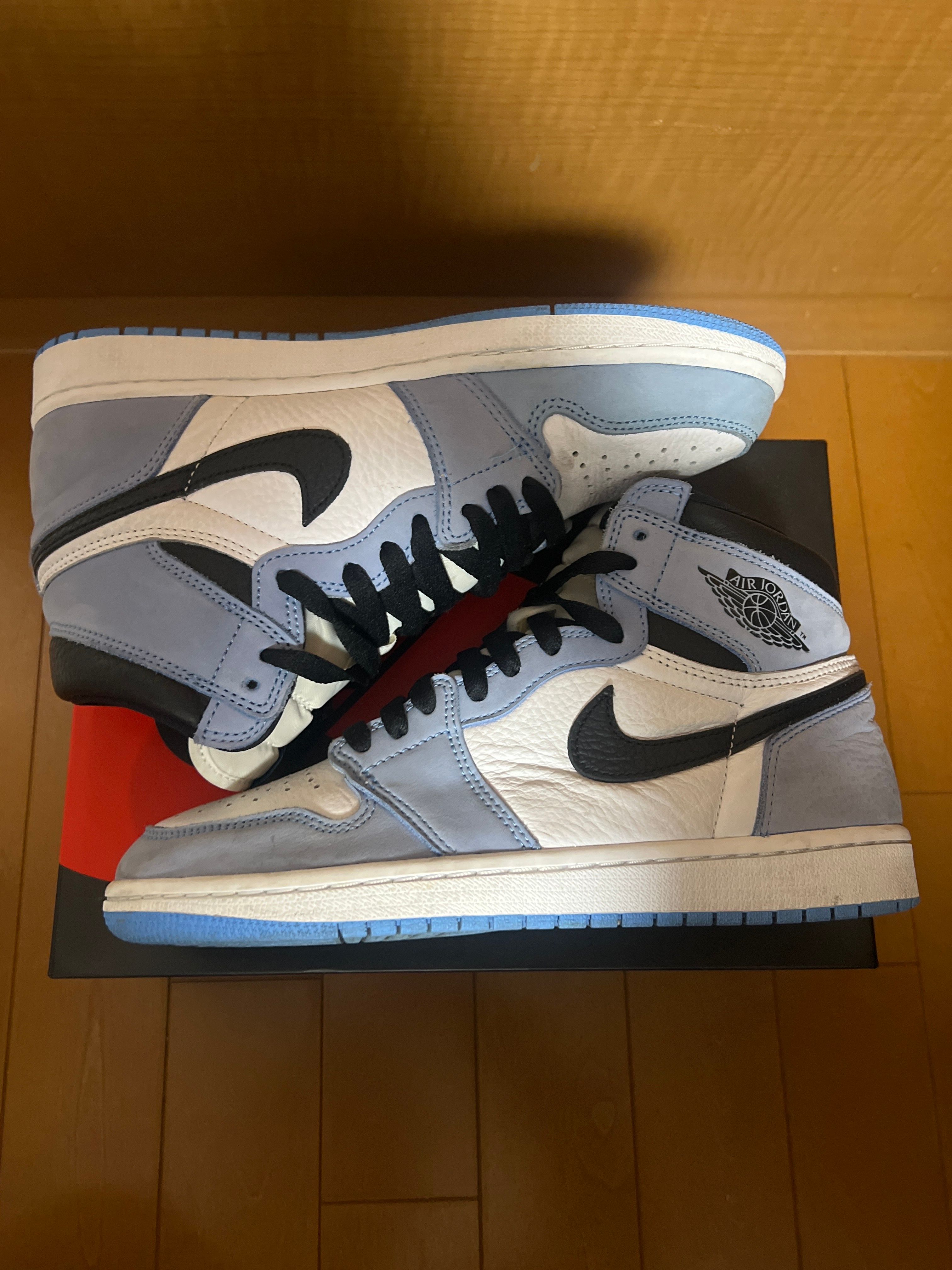 Nike Air Jordan 1 High OG "University Blue"