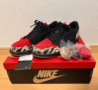 Sole Fly × Nike Air Jordan 1 Low "Black and Sport Red"