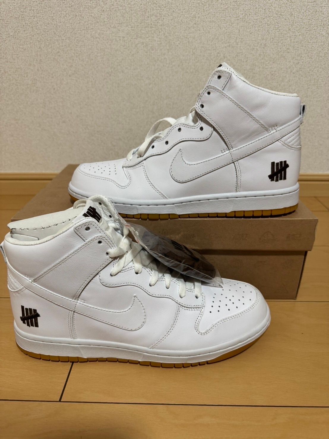 UNDEFEATED × Nike Dunk High Bring Back Pack "White"