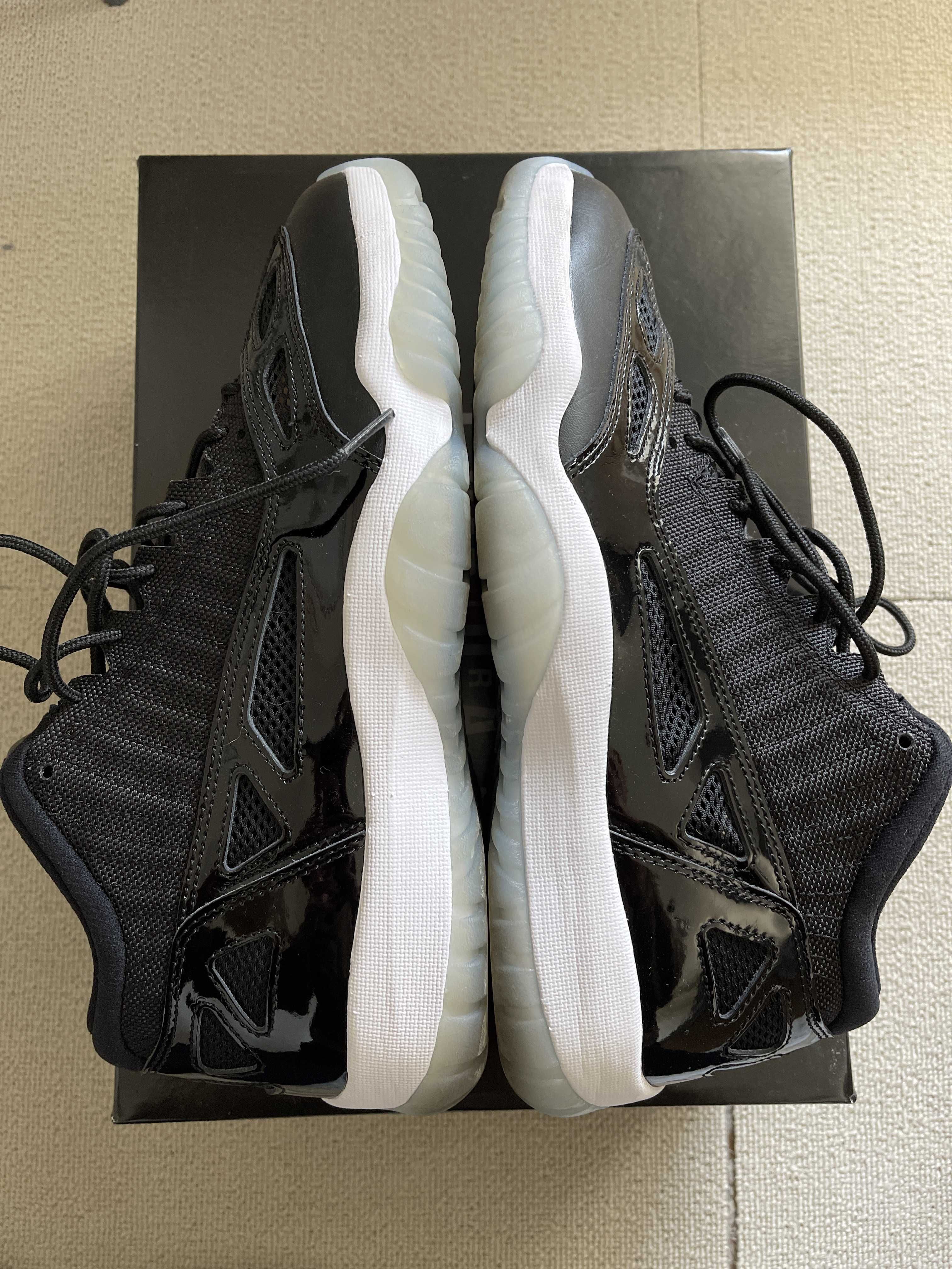 Nike Air Jordan 11 Retro Low IE "Space Jam"