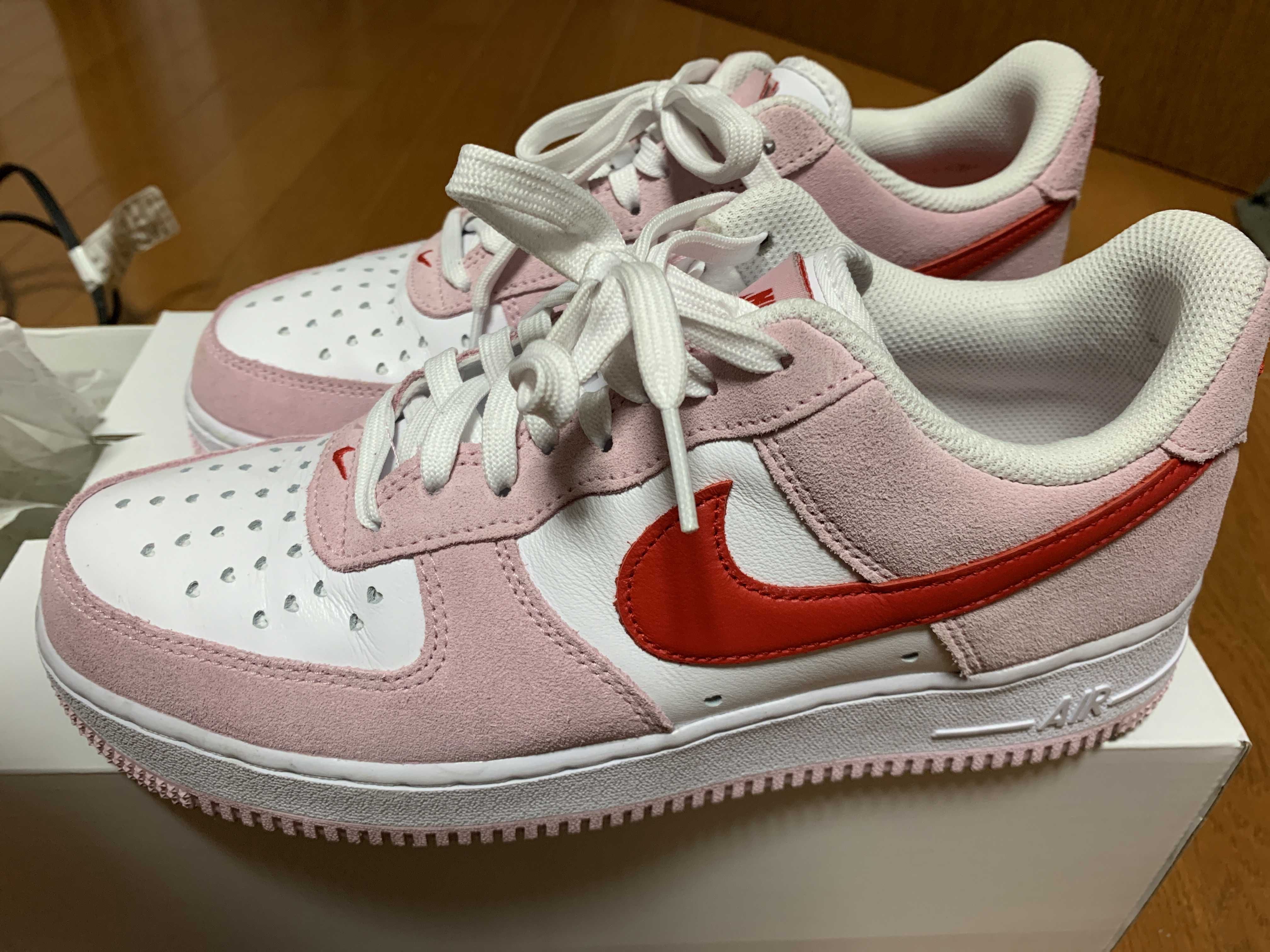 Nike Air Force 1 Low '07 "Valentine's Day"