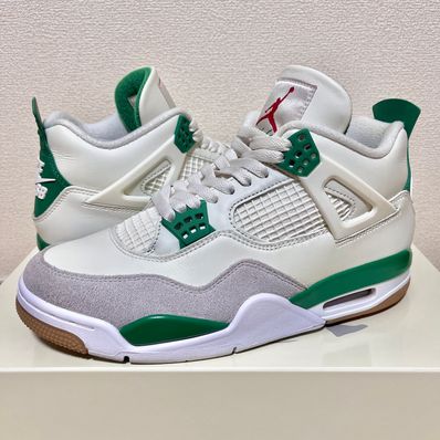 Nike SB × Air Jordan 4 Retro SP "Pine Green"