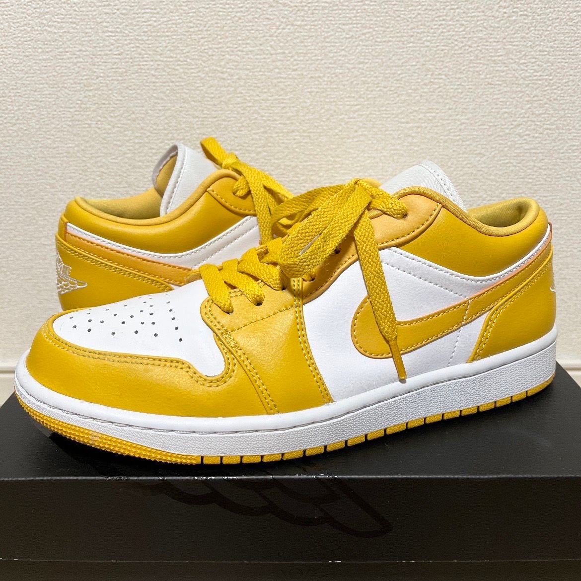 Nike Air Jordan 1 Low "White/Pollen"