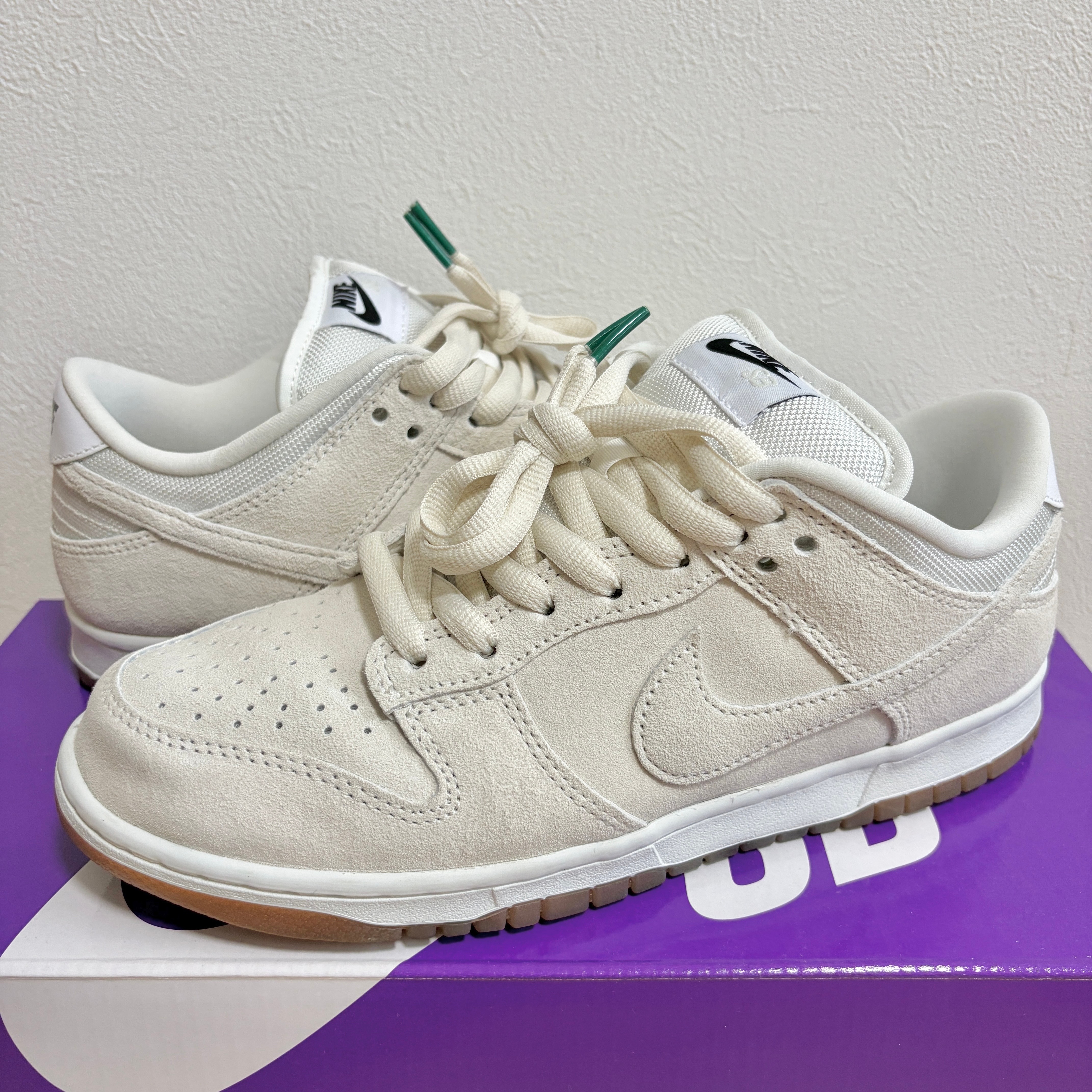 Nike SB Dunk Low Pro B "Pale Ivory"