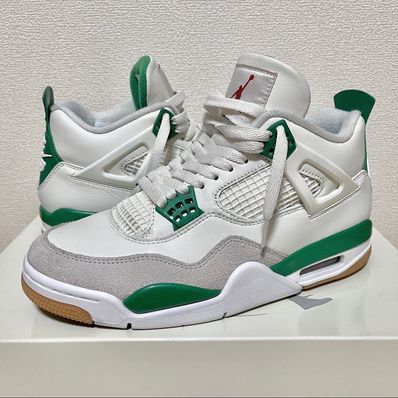 Nike SB × Air Jordan 4 Retro SP "Pine Green"