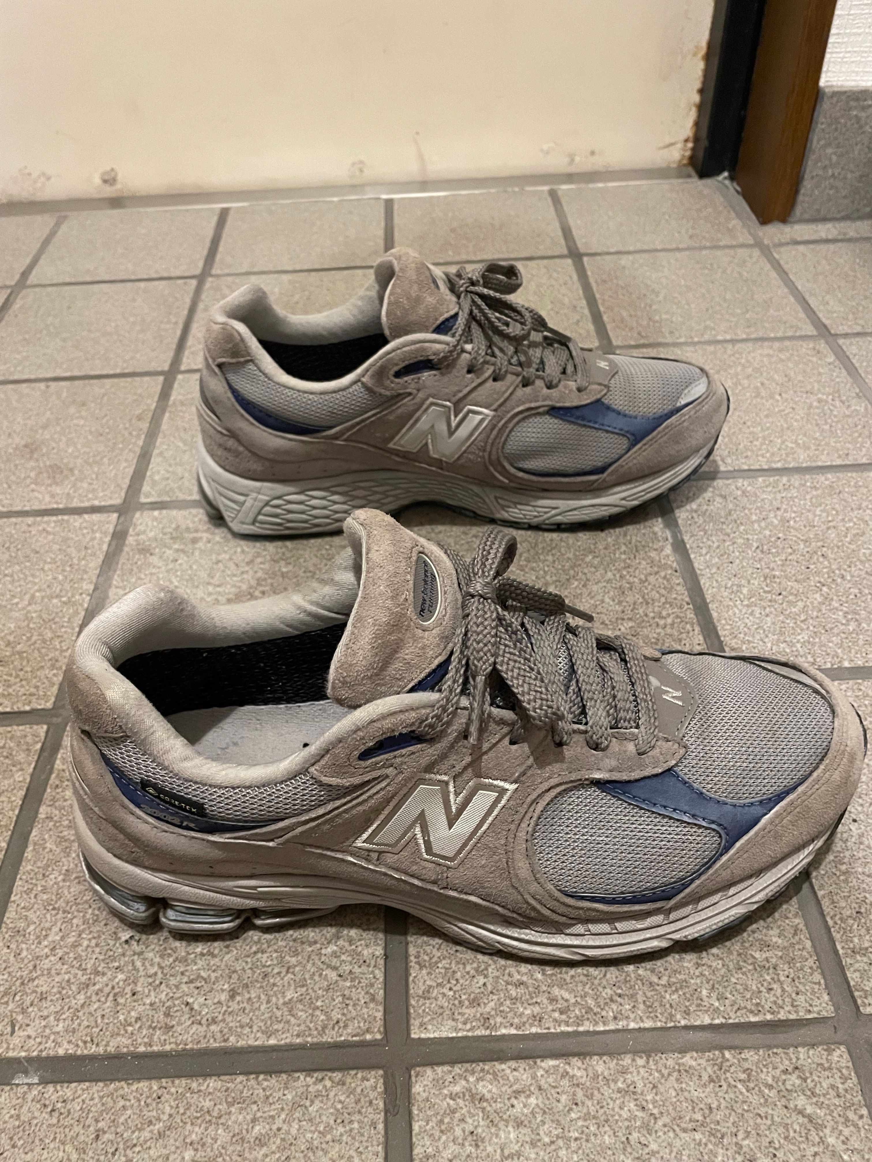 New Balance 2002R "Light Gray"