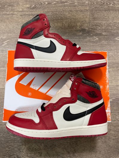 Nike Air Jordan 1 High OG "Lost & Found/Chicago"