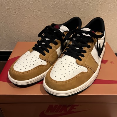 Nike Air Jordan 1 Low OG "Rookie of the Year/Sail and Golden Harvest"
