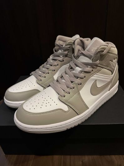 Nike Air Jordan 1 Mid "Linen"