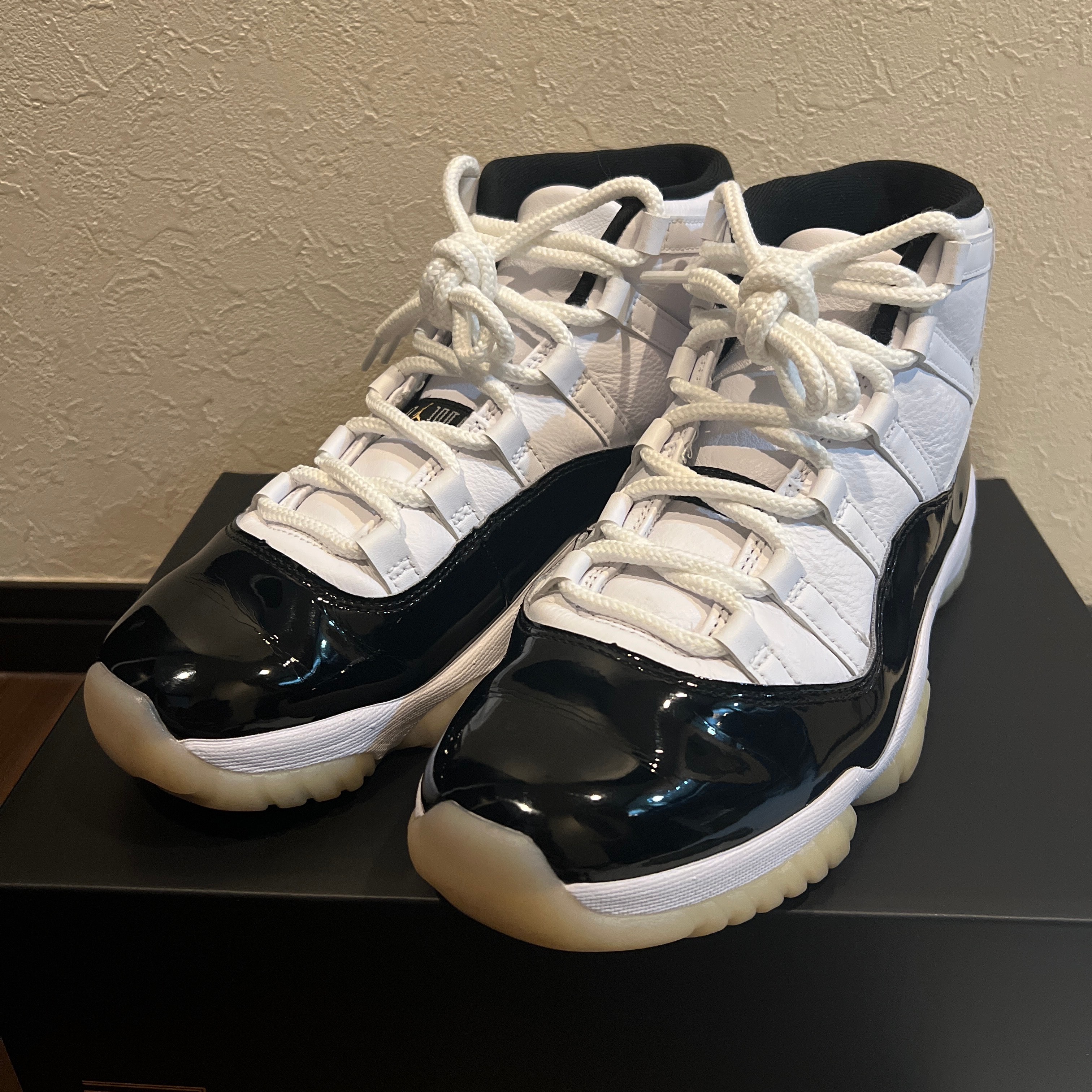 Nike Air Jordan 11 Retro "Gratitude"
