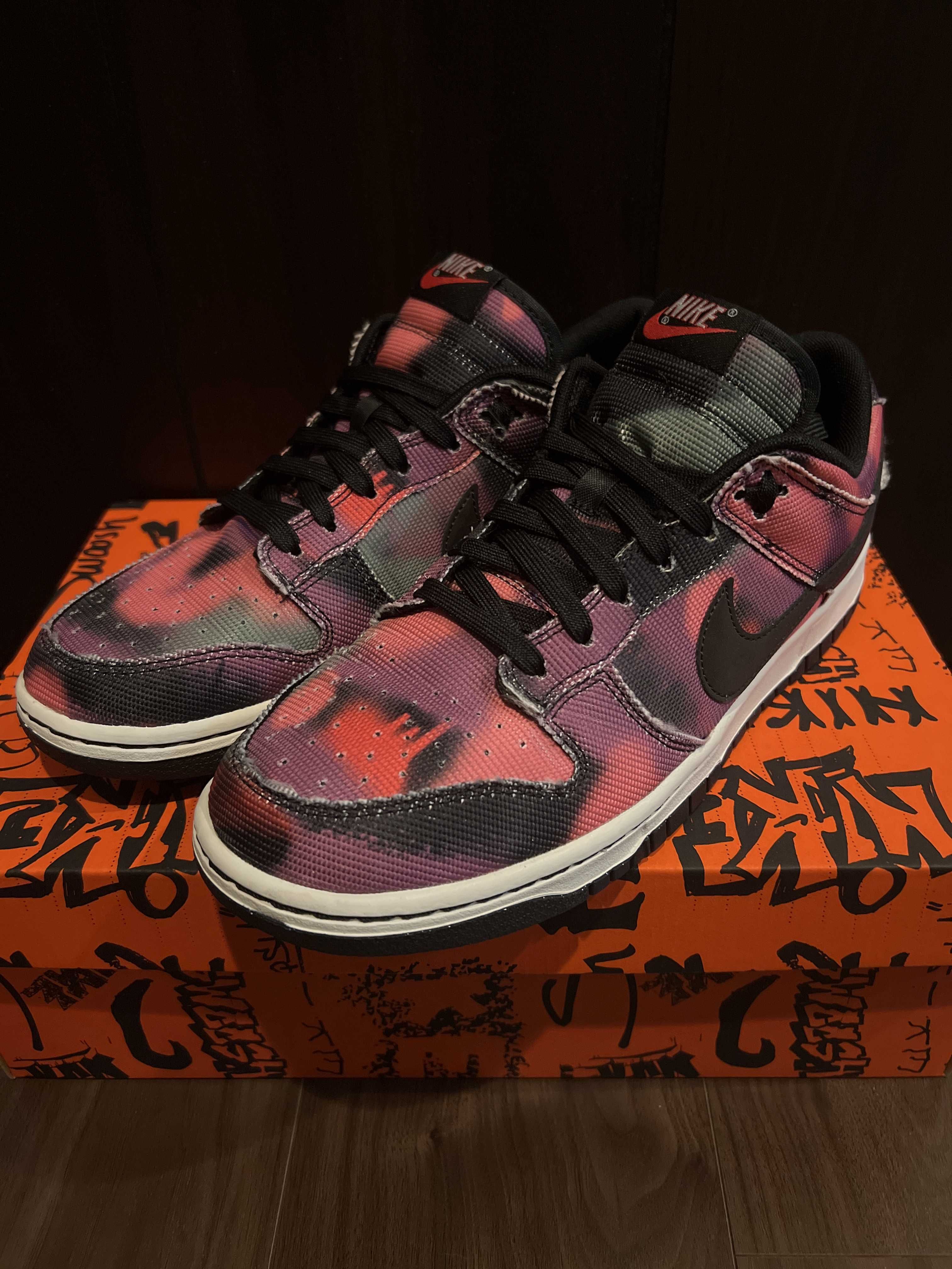 Nike Dunk Low Graffiti "Pink/Black" 