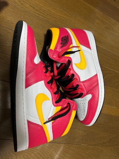 Nike Air Jordan 1 High OG "Light Fusion Red"