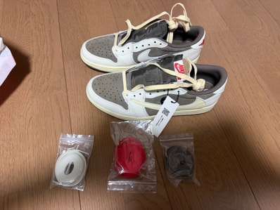 Travis Scott × Nike Air Jordan 1 Low OG SP "Reverse Mocha/Sail and Ridgerock"