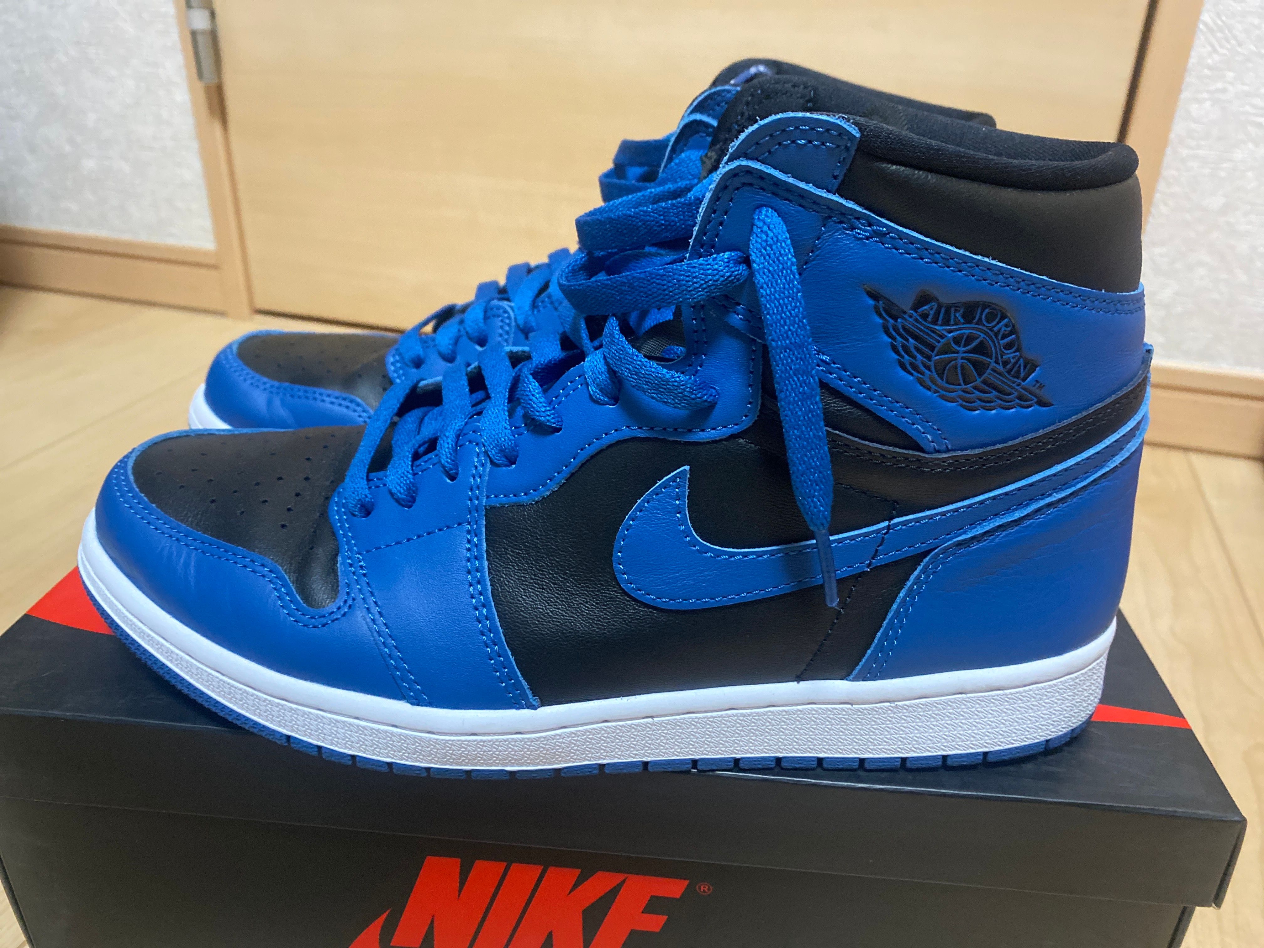 Nike Air Jordan 1 Retro High OG "Dark Marina Blue"