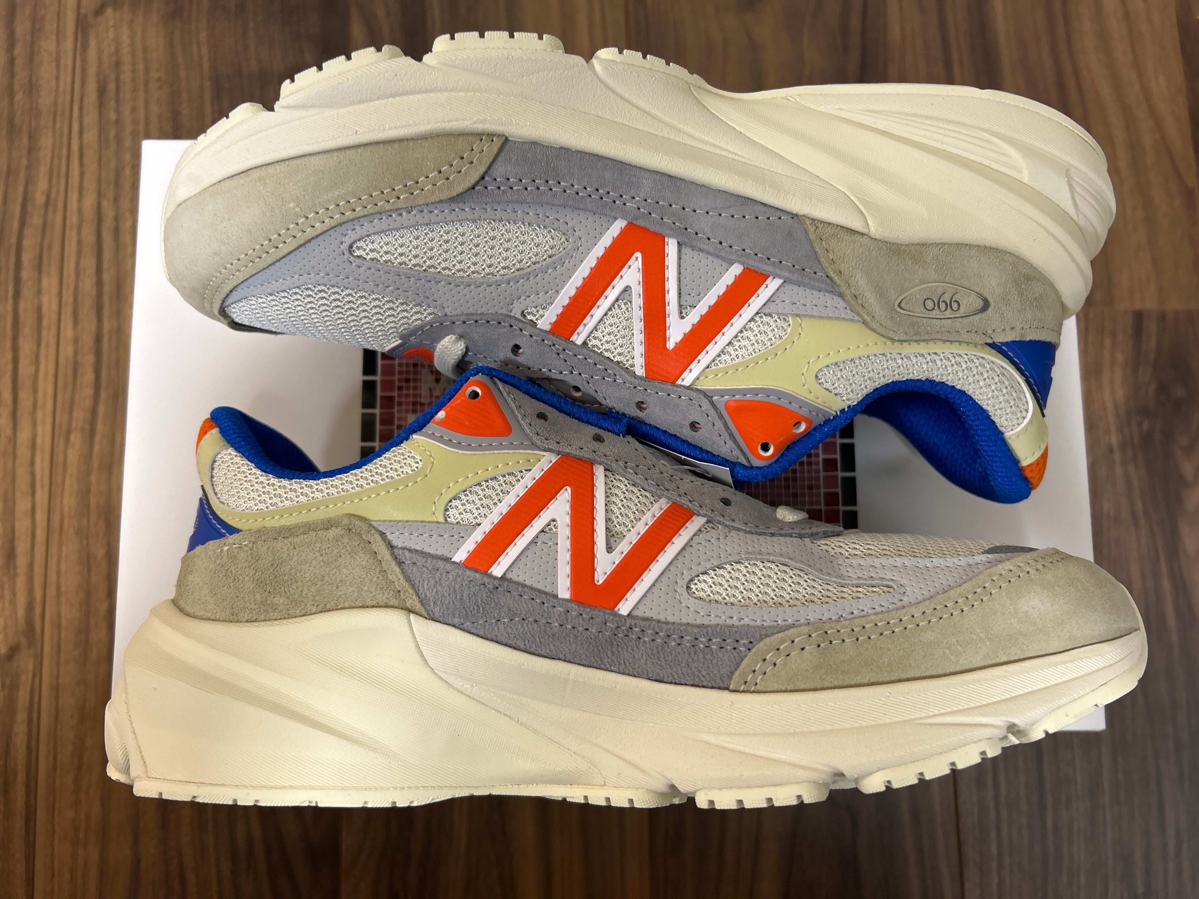 KITH × New Balance 990V6 Madison Square Garden "Sanddrift"