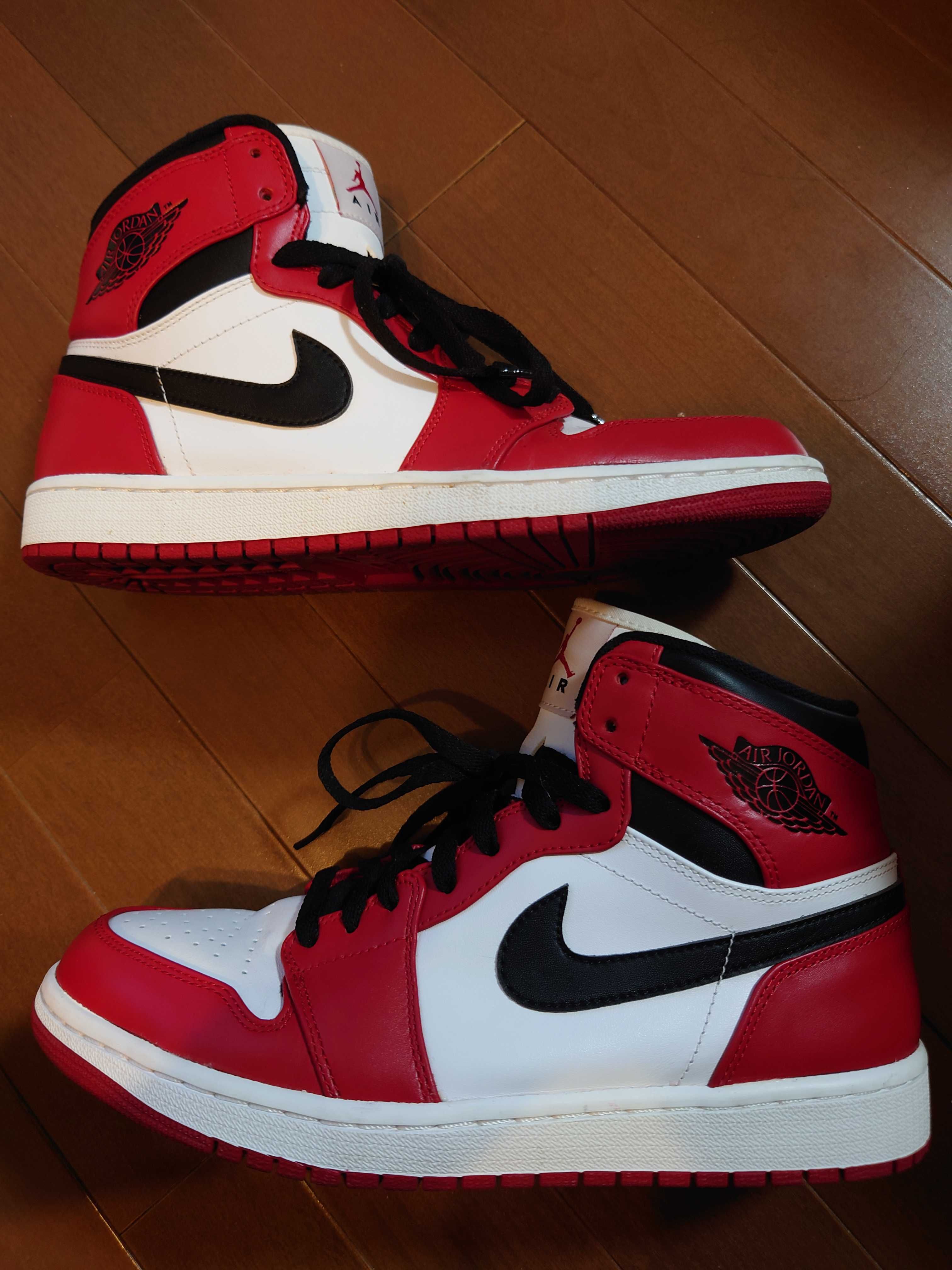 Nike Air Jordan 1 Retro High "Chicago" (2013)