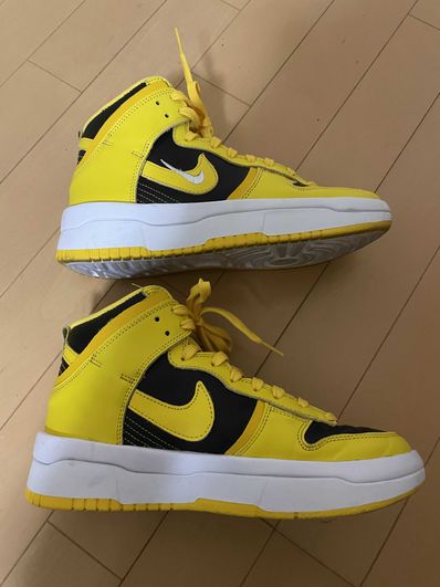 Nike Women's Dunk High UP "Gold/Black"