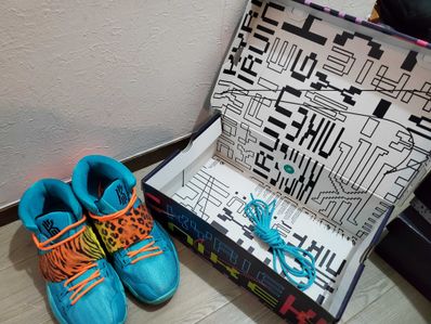 Nike Kyrie 6 "Oracle Aqua/Black/Optiyellow"