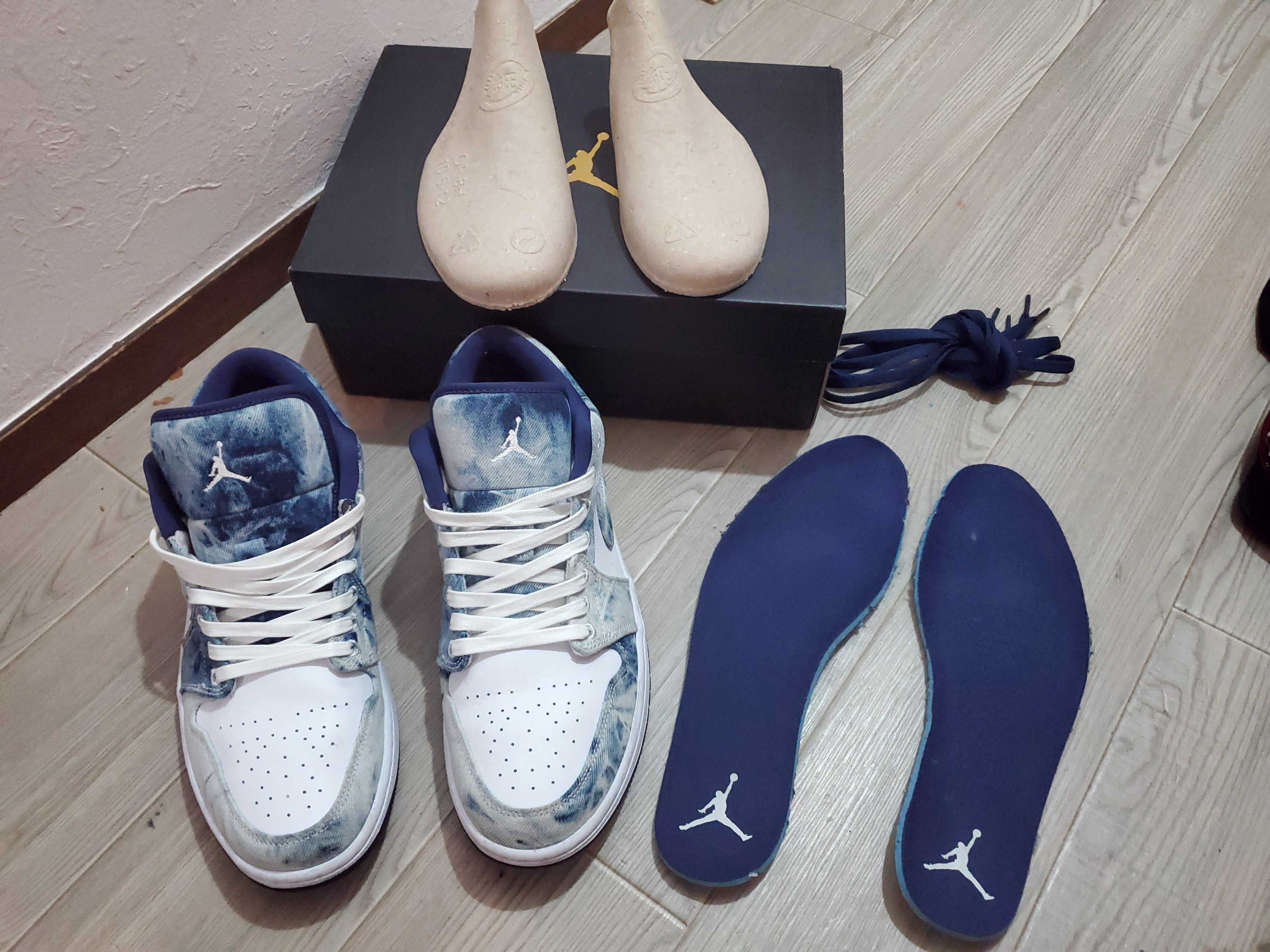 Nike Air Jordan 1 Low "Washed Denim"