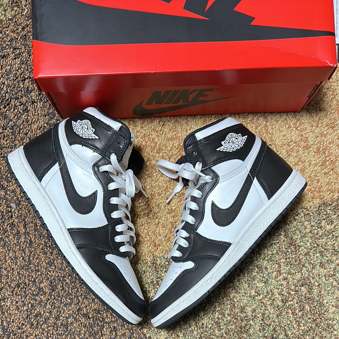 Nike Air Jordan 1 High '85 "Black/White"