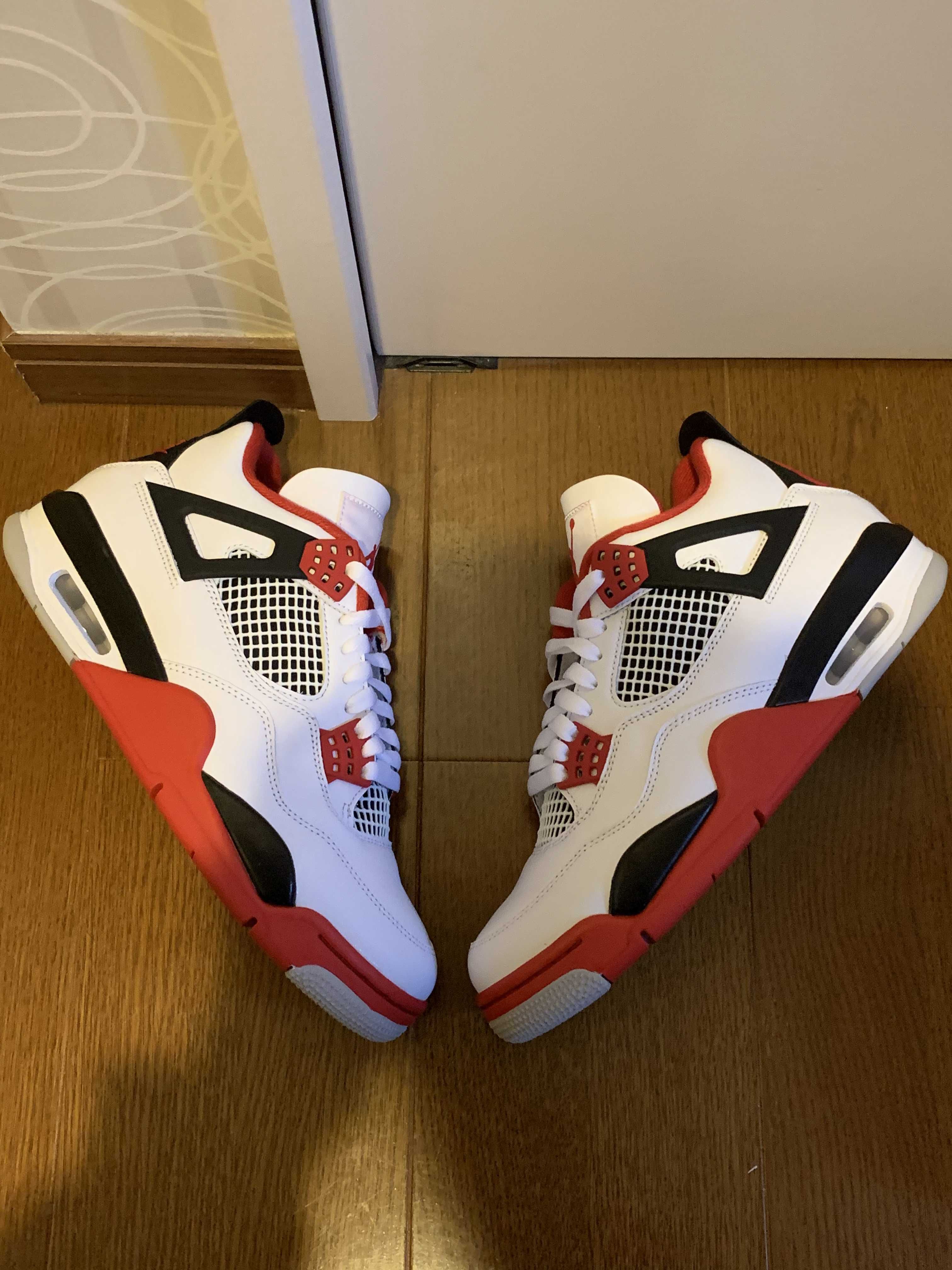 Nike Air Jordan 4 Retro OG "Fire Red" (2020)