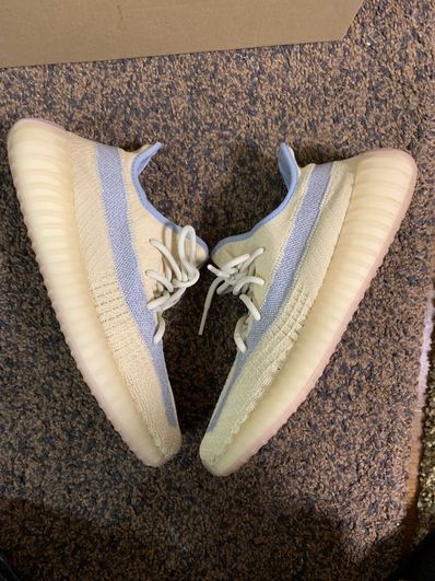 adidas YEEZY Boost V2 "Linen"