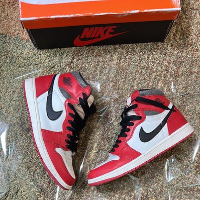 Nike Air Jordan 1 High OG "Lost & Found/Chicago"