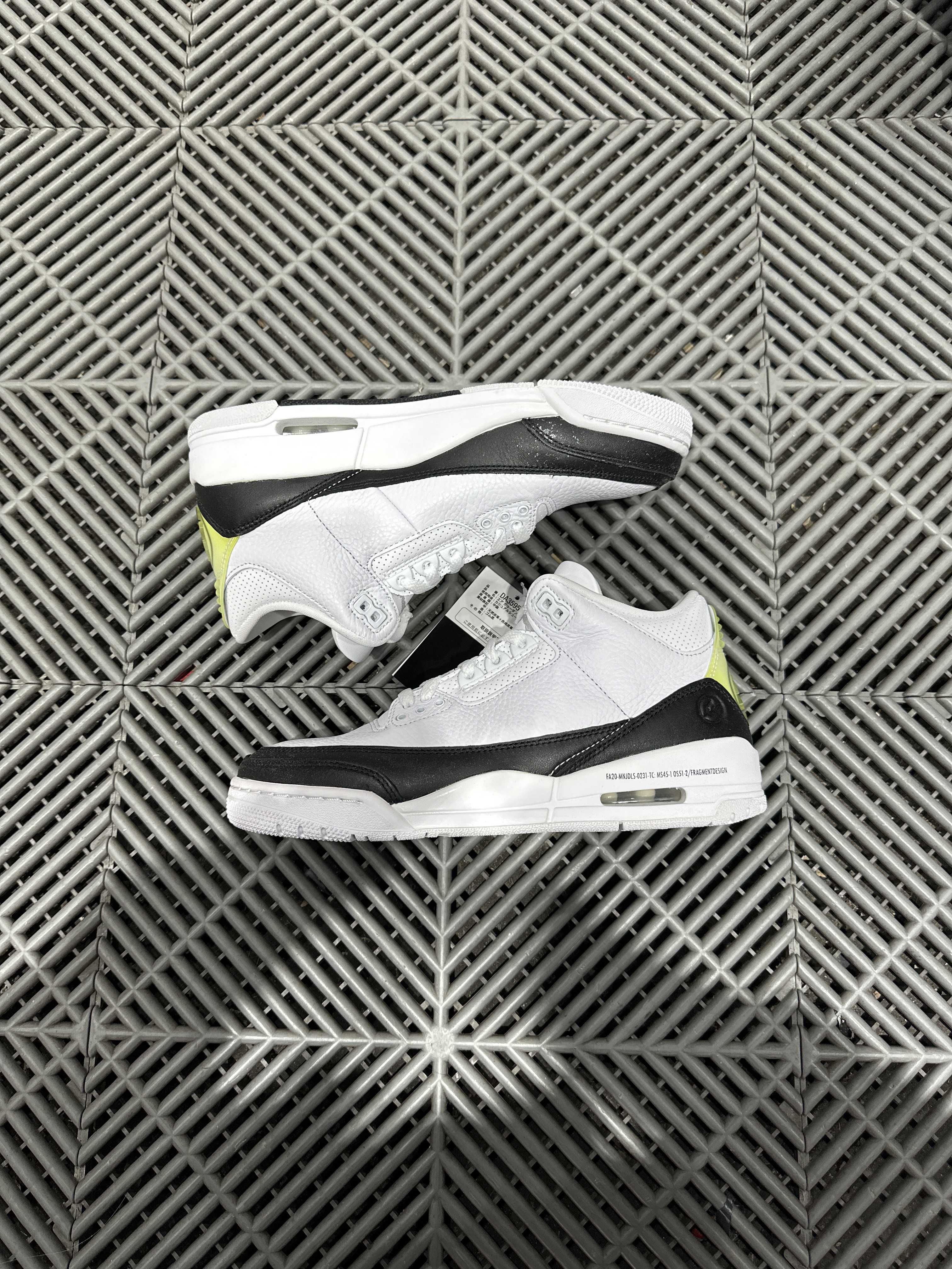 Fragment × Nike Air Jordan 3 "White/Black"