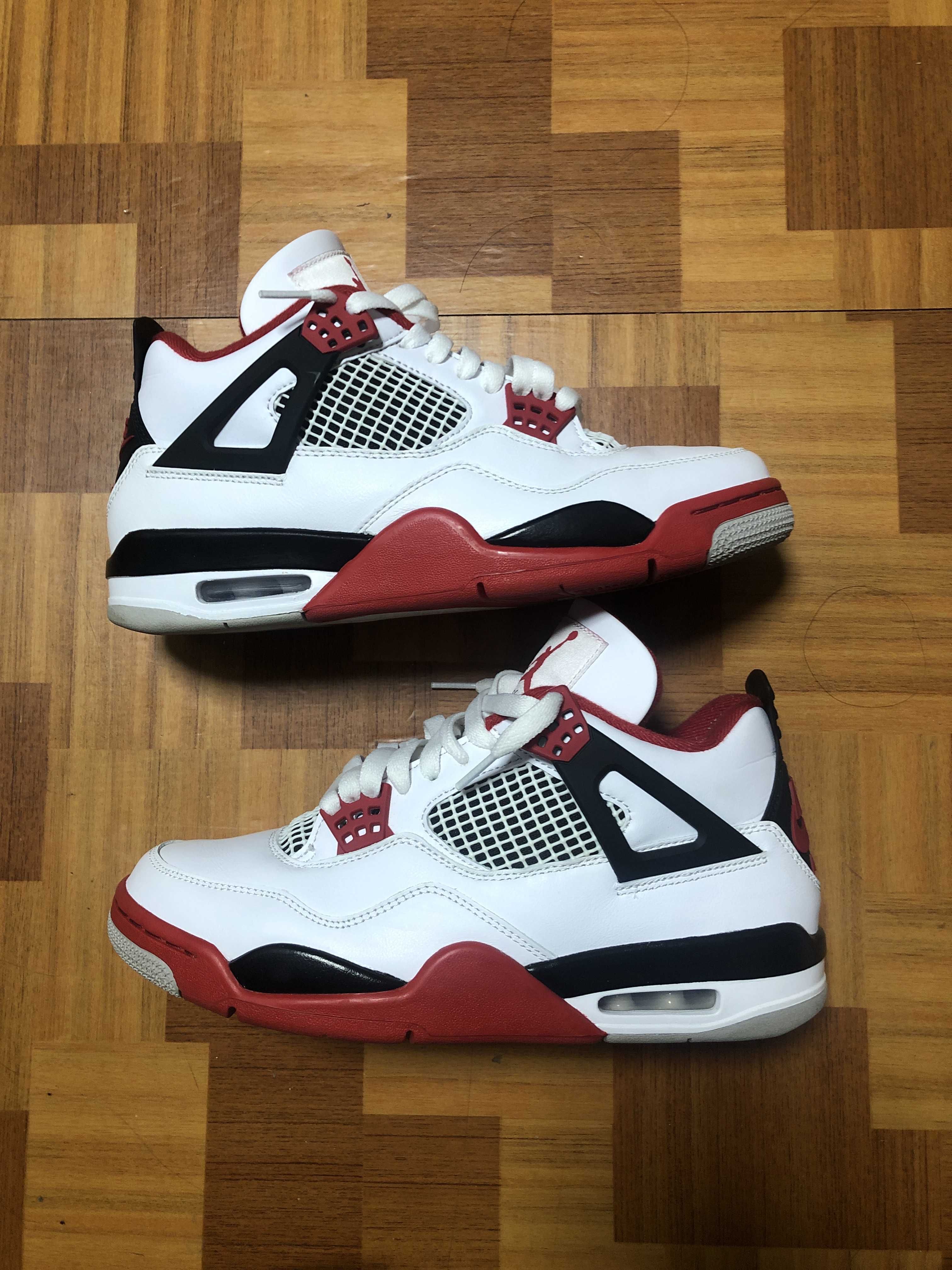 Nike Air Jordan 4 Retro OG "Fire Red" (2020)