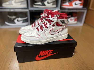 Nike Air Jordan 1 Retro High OG "Sail/University Red"
