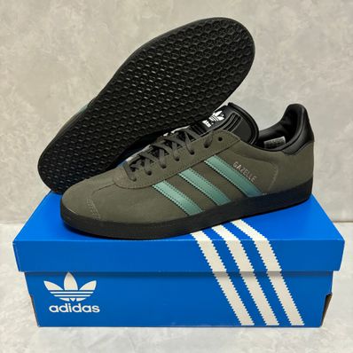 adidas Gazelle "Pantone/Core Black"