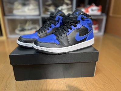 Nike Air Jordan 1 Mid "Hyper Royal"